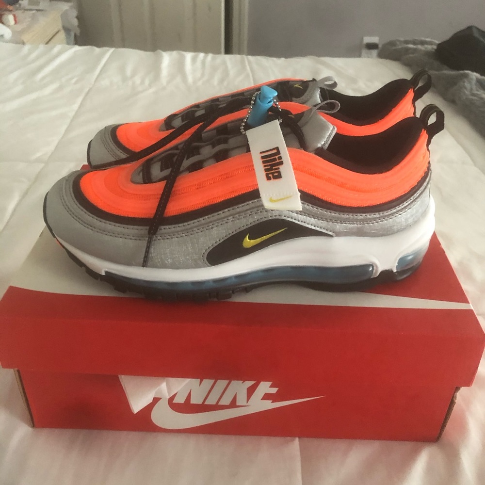 Nike Airmax97  Space To Dream!! Size 6 Kids
